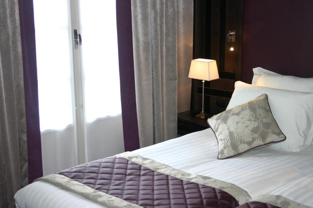 Hotel Bellevue Амбоаз Екстериор снимка